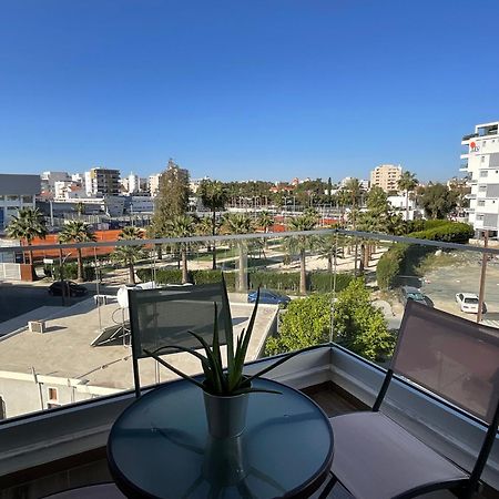 Le Voyageur Appartement Larnaca Buitenkant foto