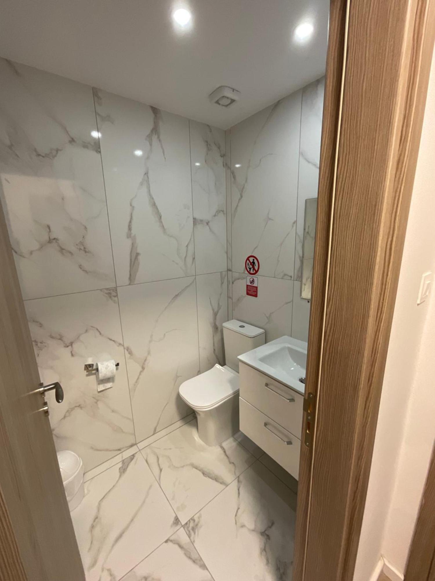 Le Voyageur Appartement Larnaca Buitenkant foto