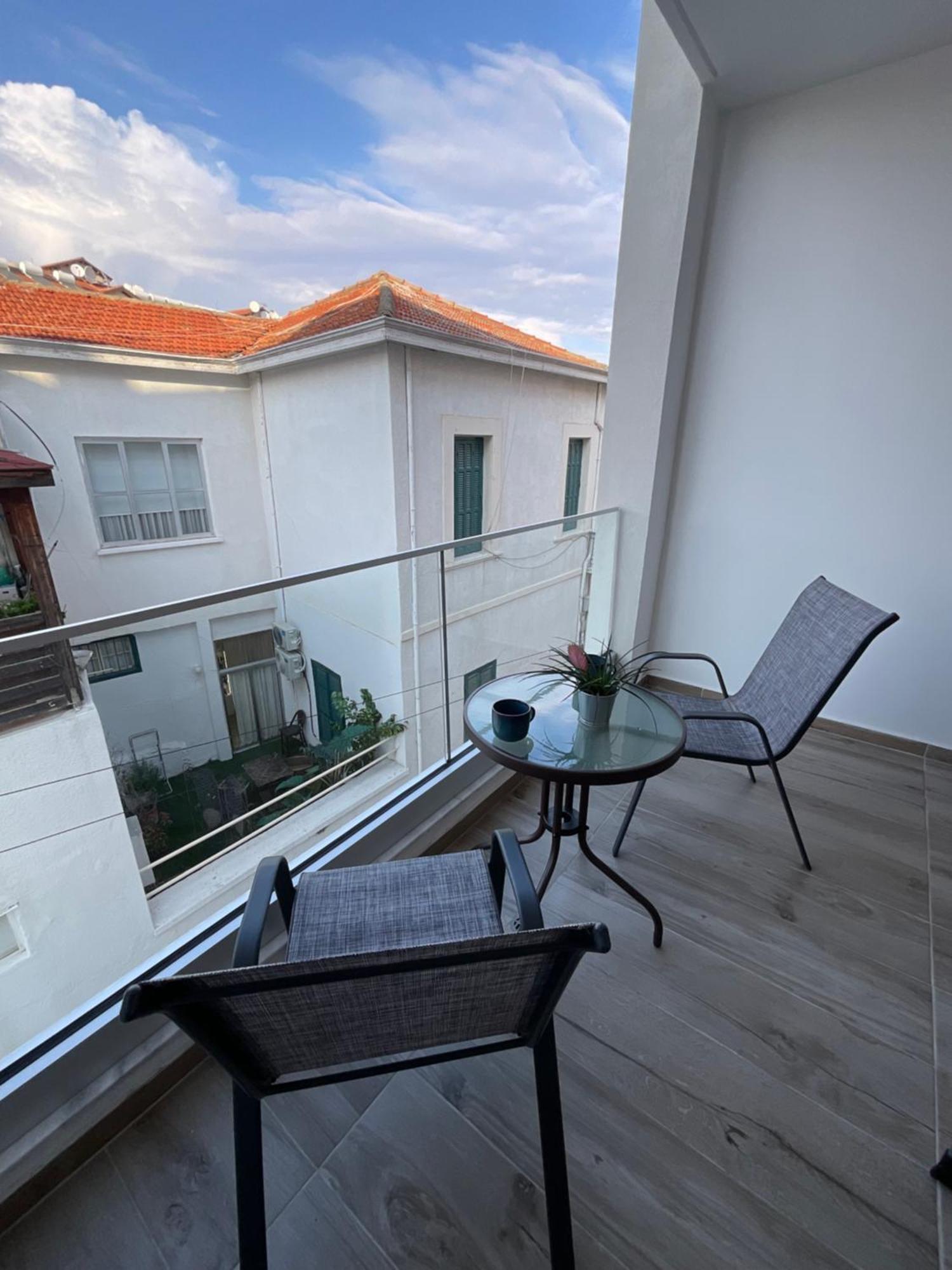 Le Voyageur Appartement Larnaca Buitenkant foto