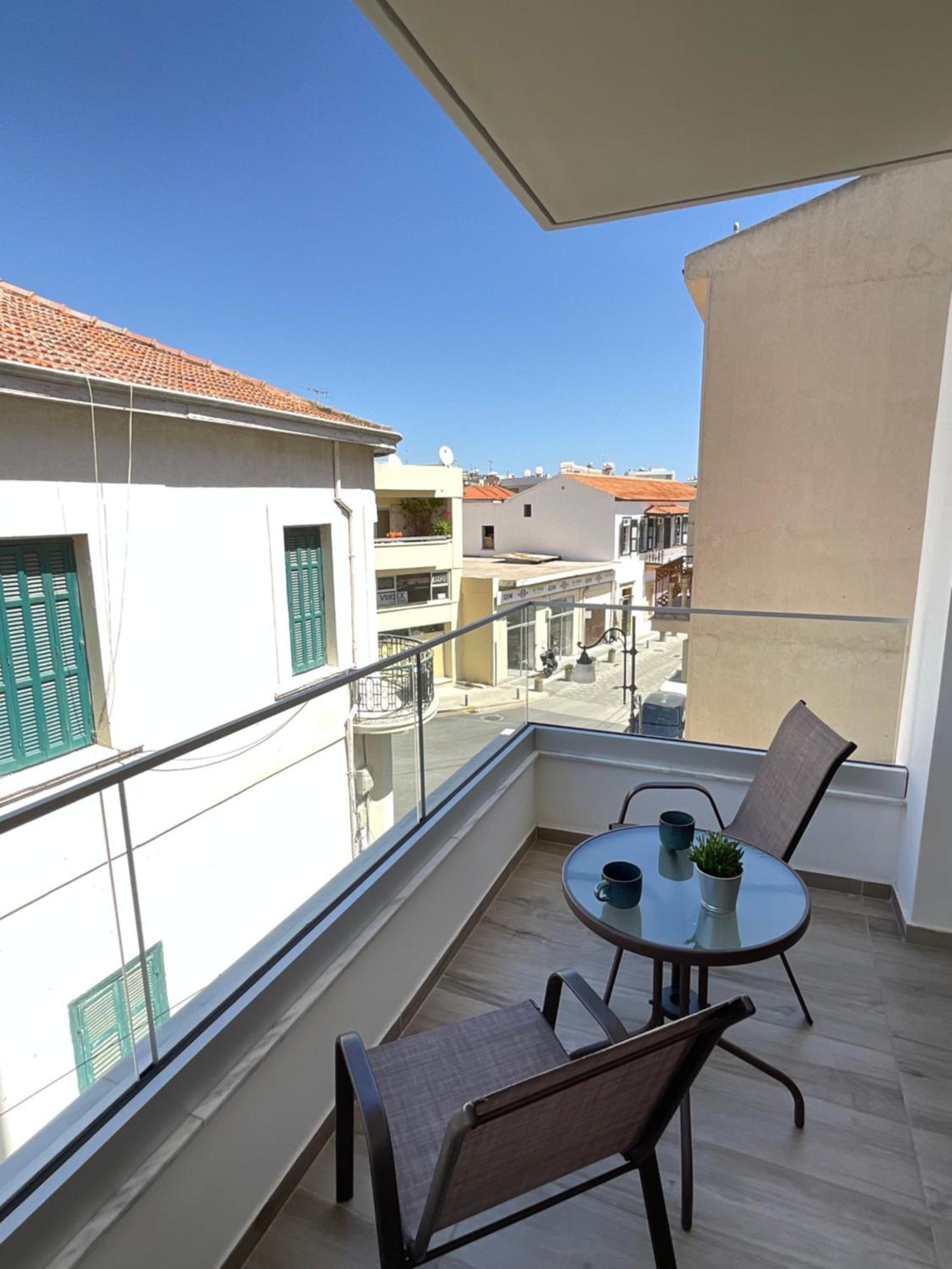Le Voyageur Appartement Larnaca Buitenkant foto